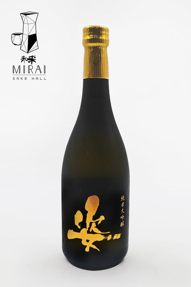 Elflar bilan 3D porno Uzun oyoqli qalpoq